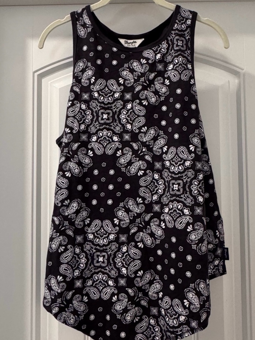 Wrangler Women's Paisley Tank Top With Handkerchief  Bottom